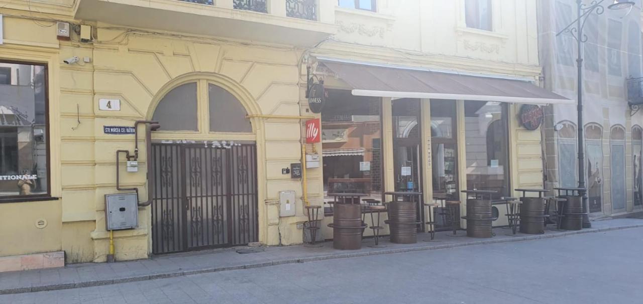 Zig Zag Apartment 4- Old Town Constanta Exterior photo